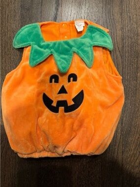 Baby pumpkin Costume size 0-6 months
